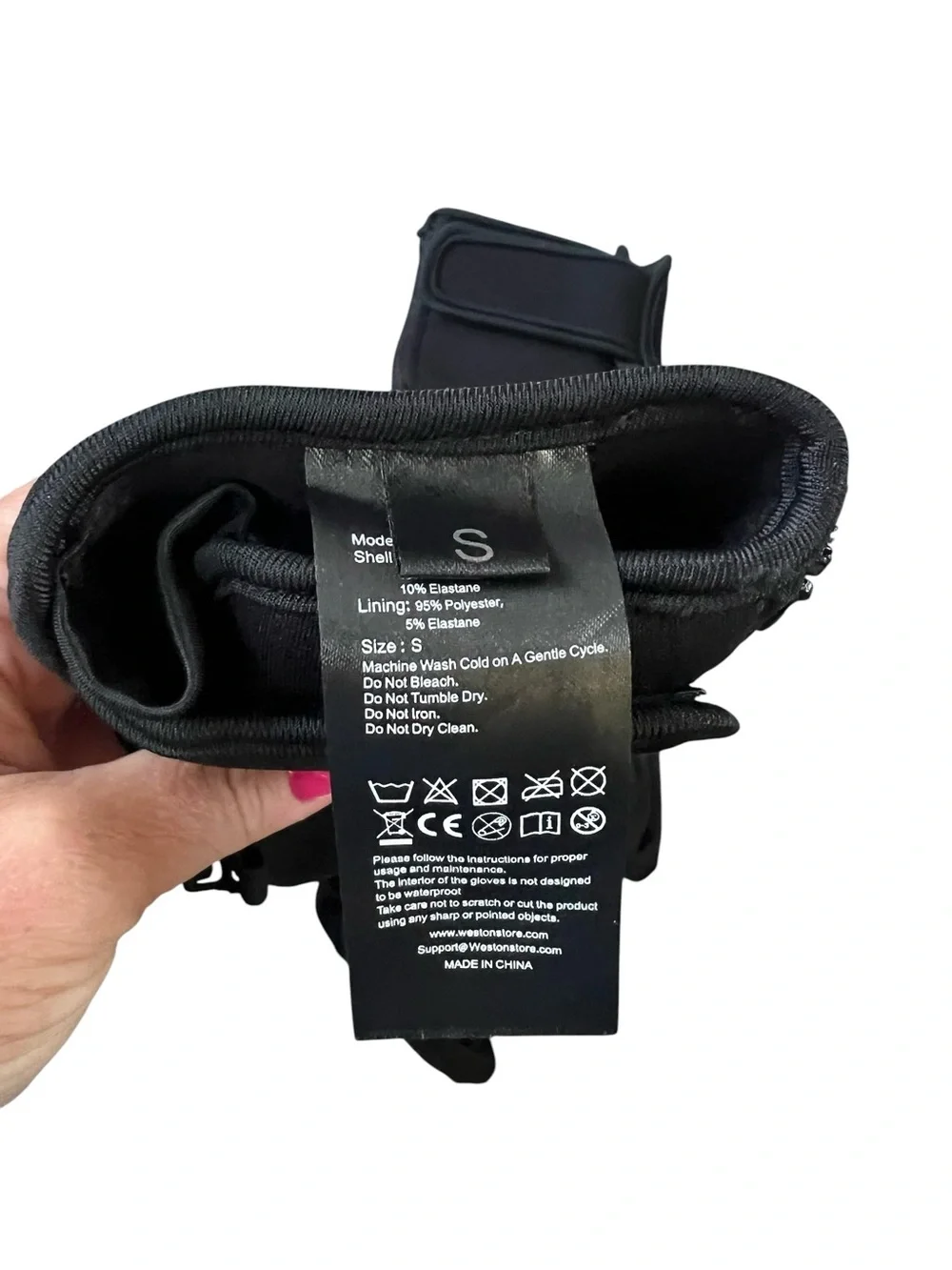 Weston Heated Gloves in Black with Charger